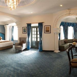 Executive King Suite